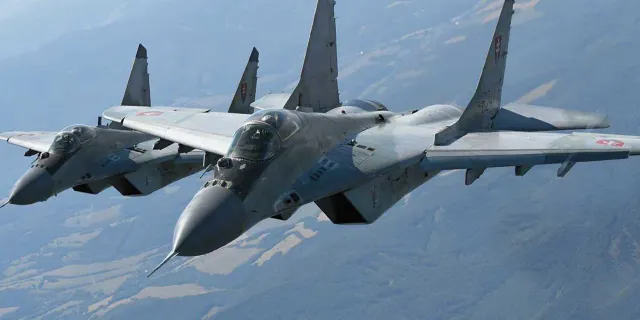 Polonya MiG-29 uçaklarının Ukrayna'ya teslimi için Almanya'dan müsaade istedi