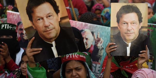 Pakistan hükümeti, 33 göstericinin askeri mahkemede yargılanacağını açıkladı