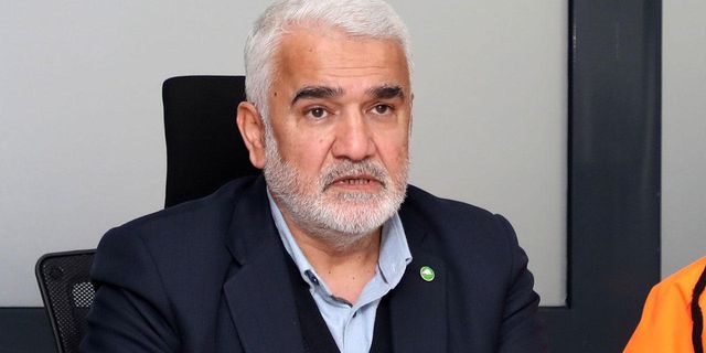 Zekeriya Yapıcıoğlu: Sizleri aldatmaya çalışanlara kanmayınız