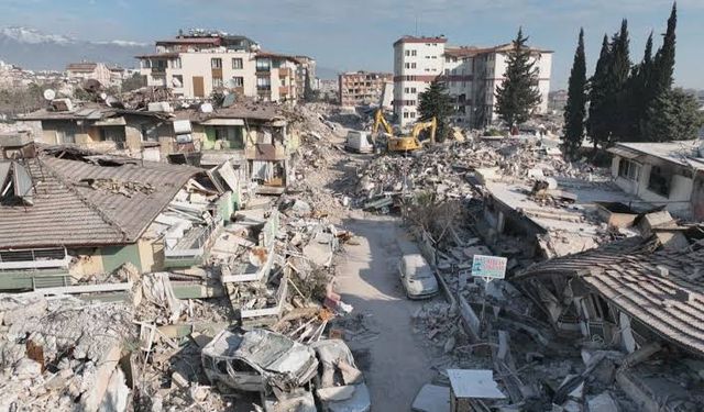 Hatay'da prefabrik ev sipariş eden depremzedeleri dolandırdılar