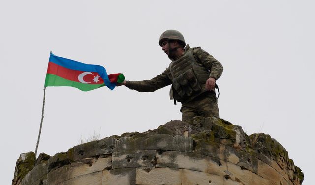 Azerbaycan: Karabağ'da 60'tan fazla muharebe mevzisi kontrolümüze geçti