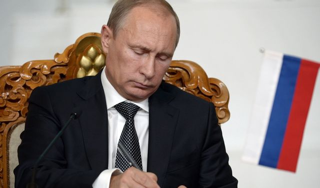 Putin, Batı’ya yönelik gıda ambargosunu bir yıl daha uzattı