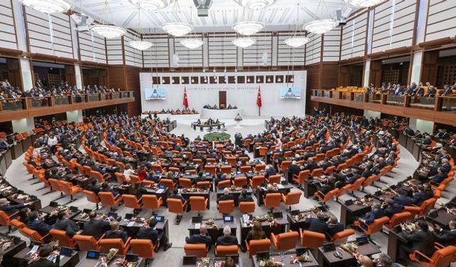 İsveç'in NATO'ya katılım protokolü TBMM'ye sevk edildi