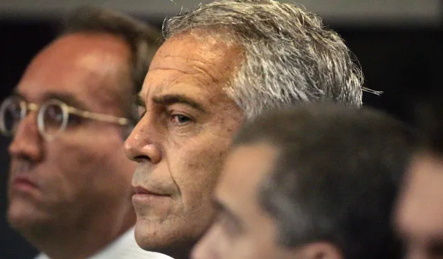 ABD'deki Epstein dava dosyalarının ikinci bölümü kamuoyuna açıklandı