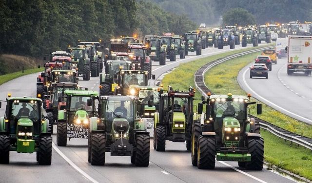 Fransa, Almanya, İtalya, Belçika şimdi de İspanya... Çiftçiler sokakta!