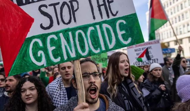 ABD'de gençlerin çoğu, İsrail'in Gazze'de "soykırım" yaptığını düşünüyor