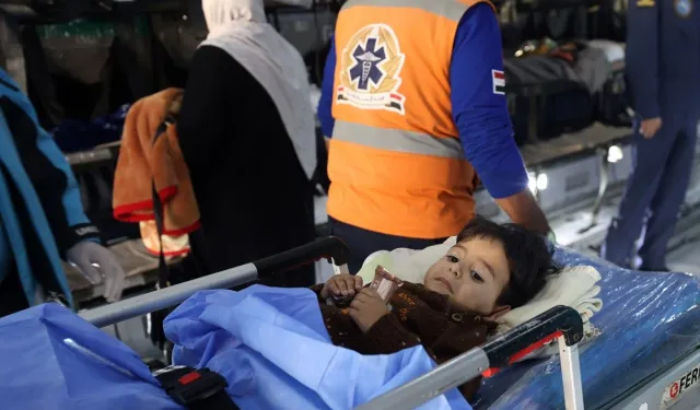 155 Gazzeli tedavi için Türkiye'ye getirildi