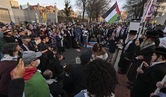 Gazze için kendini feda eden kahraman, büyükelçilik önünde anıldı