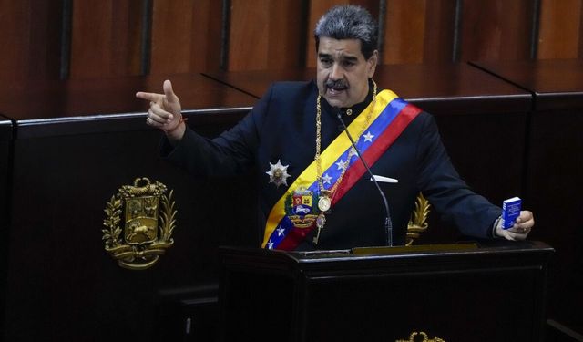 AP: ABD, ‘uyuşturucu’ bahanesiyle Venezuela’nın üst düzey yetkililerini gizlice takip etti