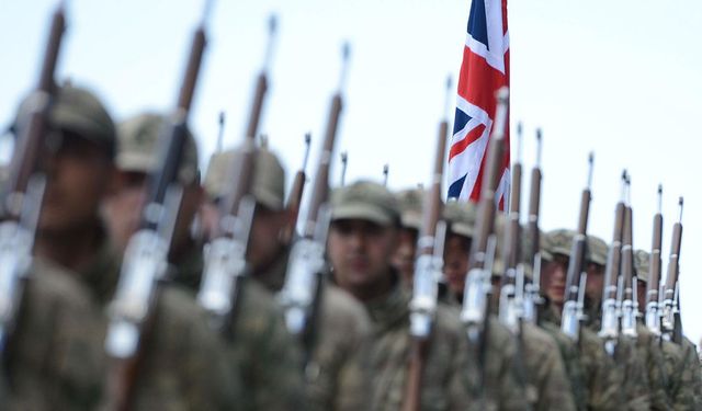 'İngiltere 3 yıl içinde olası bir savaşa hazırlanıyor'