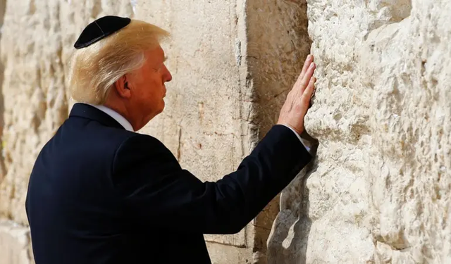 Trump'tan 'Tel Aviv'e silah transferine ilişkin tüm kısıtlamaları kaldırma' sözü