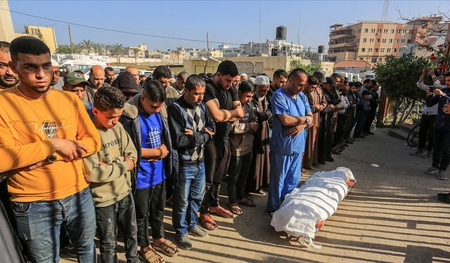 Filistin Sağlık Bakanlığı: 1060 sağlık çalışanı şehit oldu