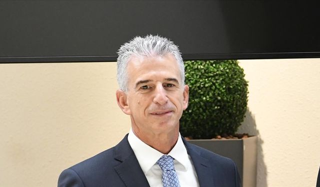 Mossad Direktörü, Katar ile esir takasını görüşmek için Doha'ya gitti
