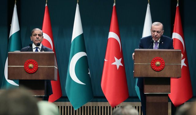 Pakistan Başbakanı Türkiye'de