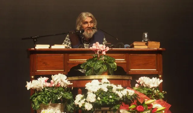 Salih Mirzabeyoğlu'nun son konferansı