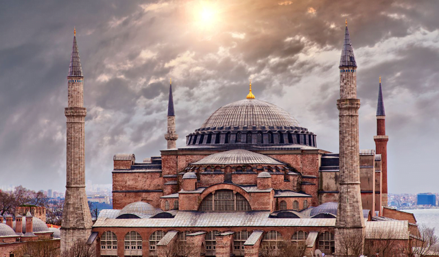 Ayasofya Camii'nin aslına dönüşünün 5. yılı
