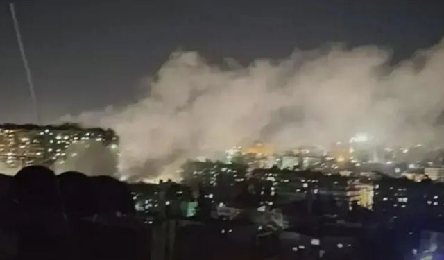 Şam'da üç katlı bina füzeyle vuruldu