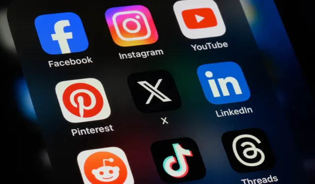 Devletler, sosyal medya üzerinde resmen “ordu” kurmuş