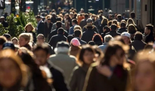 Hedonist yaşamın neticesi: Dindarlık tüm dünyada düşüş halinde!