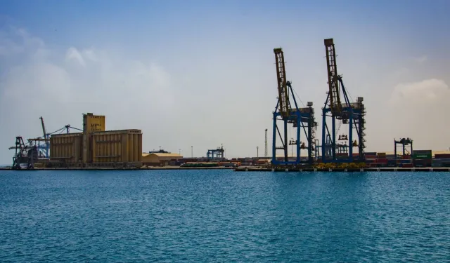 Sudan'dan ABD’nin "İslamsız Sudan" planına karşı Moskova kartı