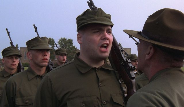 ABD Savaş Bakanı: Amerikalı gençler ya fazla şişman ya da fazla geri zekalı!