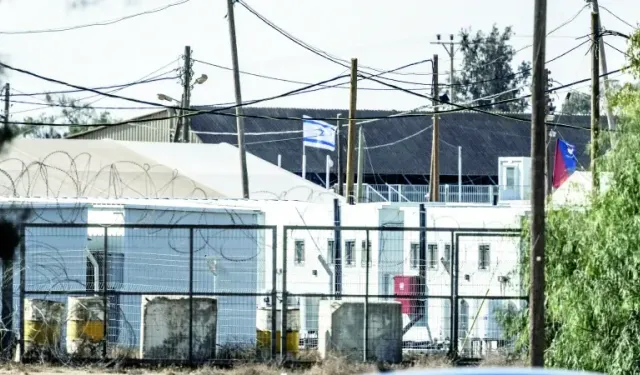 Terörist İsrail'in hapishanelerinde isyan eşiğine gelindi