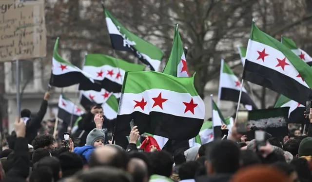 Suriye'de Nusayri rejiminin devrilmesinden bu yana 1 yıl geçti