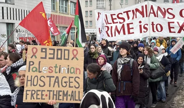 Berlin'de Filistin'e destek yürüyüşü yapıldı