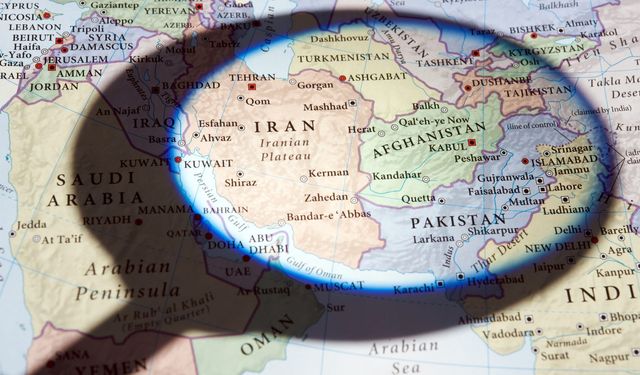 İsrail'in Pakistan’ı Orta Doğu’dan koparma operasyonu!