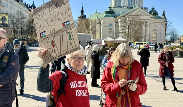 İsveç'te terörist İsrail'in Gazze ve Lübnan'a saldırıları protesto edildi