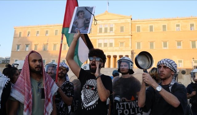 Yunan aktivistlerden İsrail işbirliğine tepki: Atina’da eylem çağrısı
