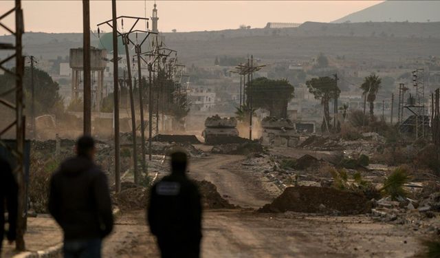 Terörist İsrail, Suriye'nin güneyinde iki kişiyi katletti