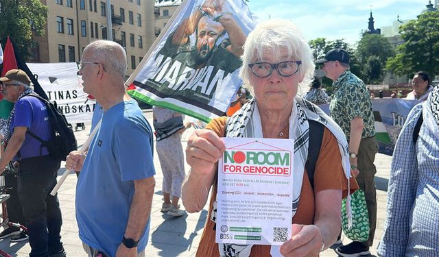 Stockholm'de terörist İsrail'in Filistin ve Lübnan'a saldırıları protesto edildi