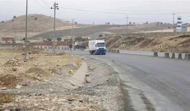 Suriye, Irak sınırından Hizbullah'a ait mühimmat sevkiyatını engelledi