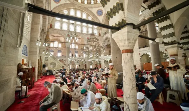 Hadis halkası İstanbul’da kuruluyor