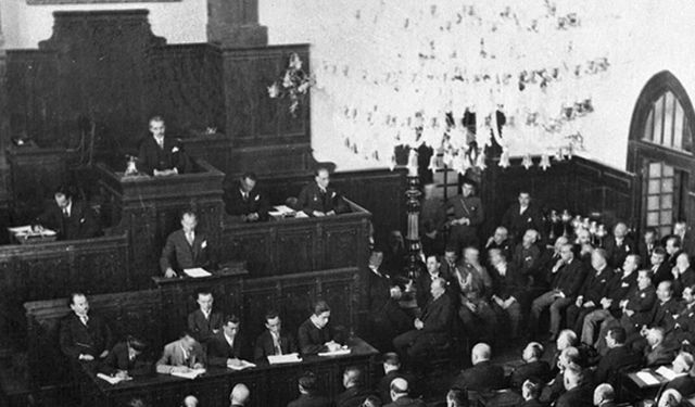 Kemalist rejimin İslâmî cemaatleri tasfiyesi