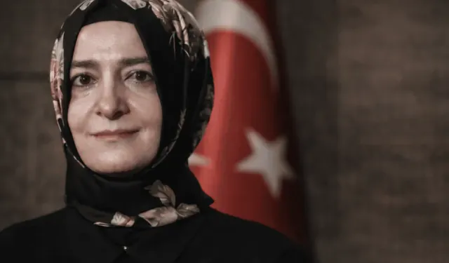 Fon soruşturması odağındaki Fatma Betül Sayan Kaya AKP'den istifa etti