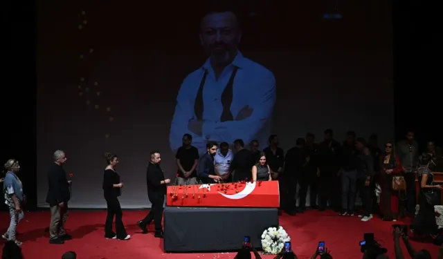 "Allah rahmet eylesin" demeye utanan müstağrip sanatçı tayfası