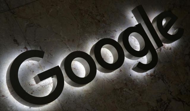 Yapay zeka Google'a 500 milyar dolar kaybettirdi