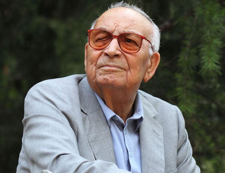 Yaşar Kemal Zülfü Livaneli’ye CHP döneminde yaşadıklarını anlatıyor