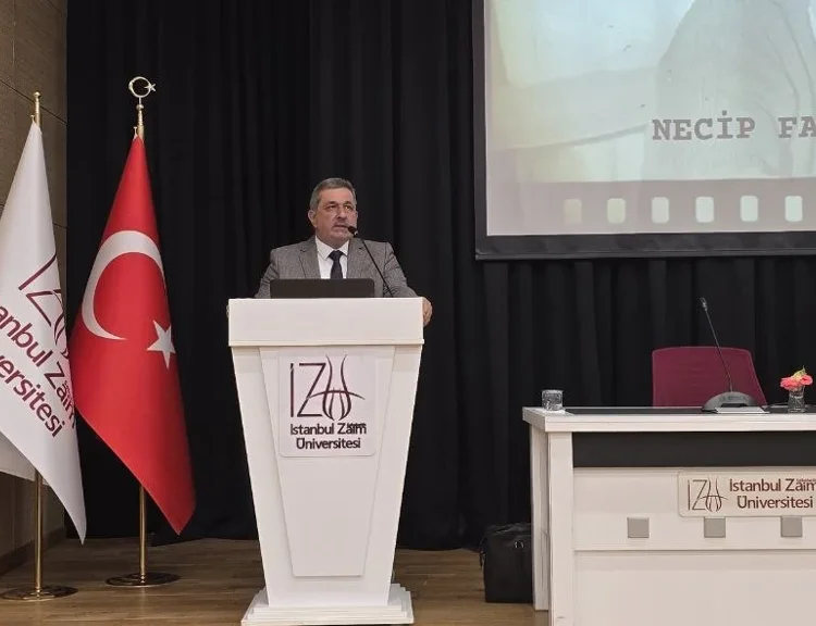 Dr. Özcan Hıdır: Necip Fazıl gençliğe zihin, vakit ve gönül boşluğu bırakmamayı öğütler