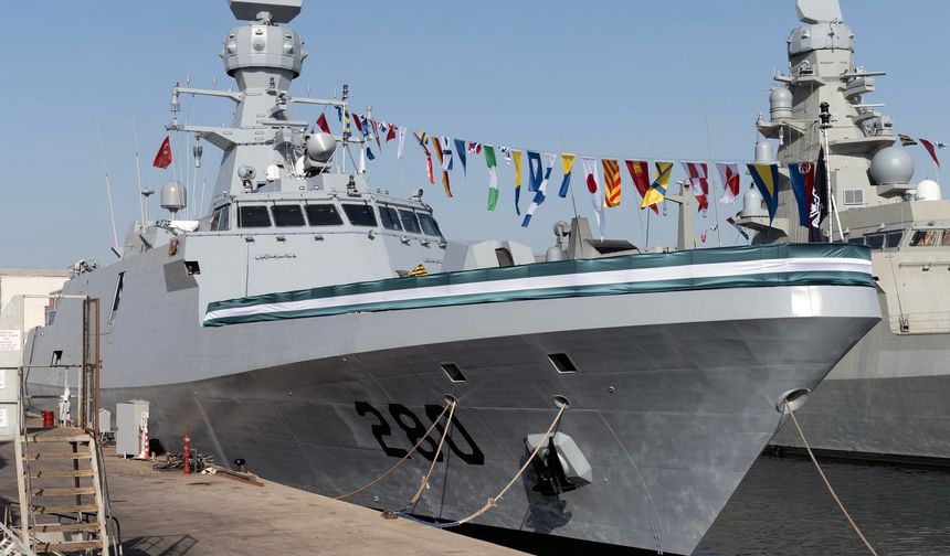 Türkiye tarafından inşa edilen savaş gemisi Pakistan'a teslim edildi