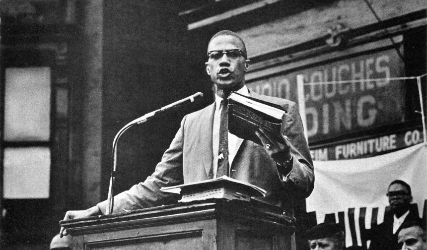 Aksiyoner kahraman Malcolm X'i rahmetle yad ediyoruz