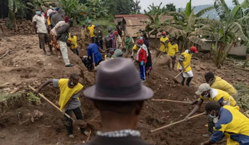 Ruanda'da bir toplu mezarda yaklaşık 180 soykırım kurbanının kalıntıları bulundu