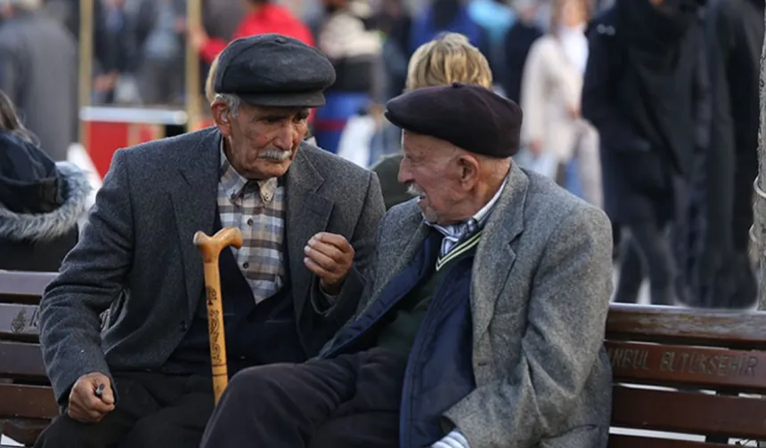 Türkiye'de yaşlı nüfus arttı, genç nüfus azaldı!