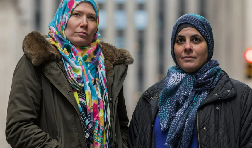 New York belediyesi, başları zorla açtırılan müslüman kadınlara tazminat ödeyecek