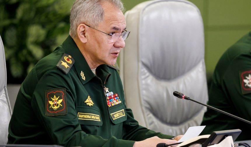 Putin Savunma Bakanı Şoygu’yu görevden aldı