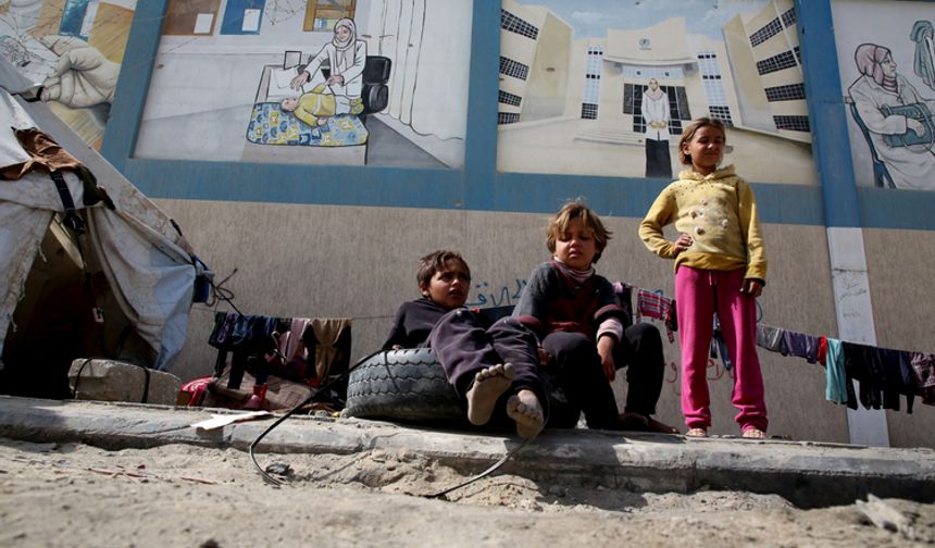 Terörist İsrail'e karşı Gazze'de direniş: Filistinliler topraklarını terk etmiyor