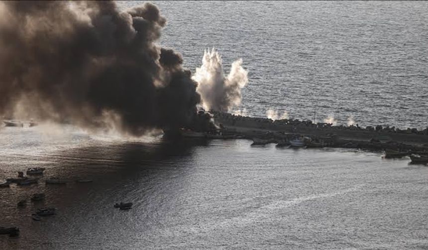 Terörist İsrail'den Suriye'ye saldırı