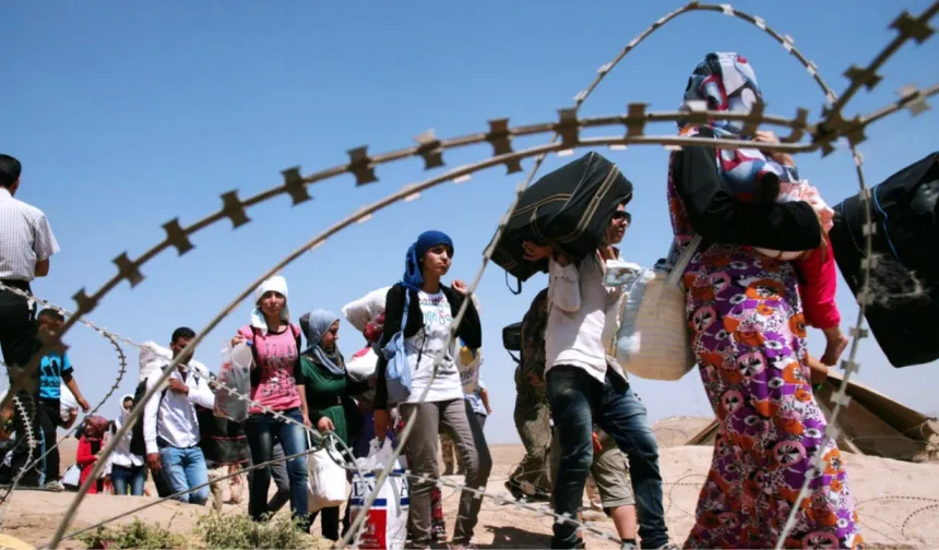 1,9 milyon yerinden edilmiş Suriyeli vatanına geri döndü